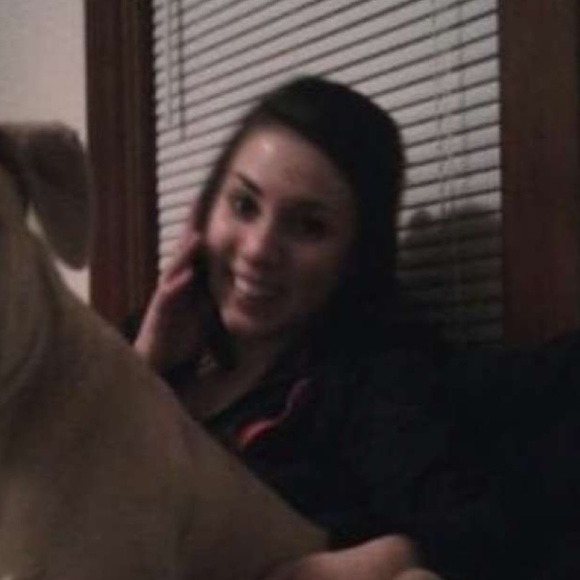 Meet your Posher, Chantal - Picture 1 of 1